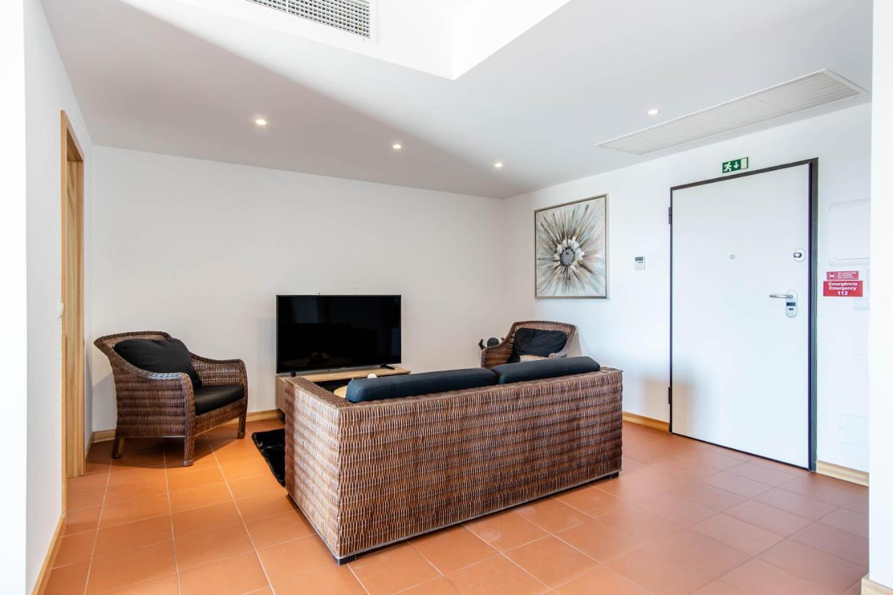 Superbe Appartement Spacieux Avec Terrasse Vue Piscine Vilamoura Zewnętrze zdjęcie